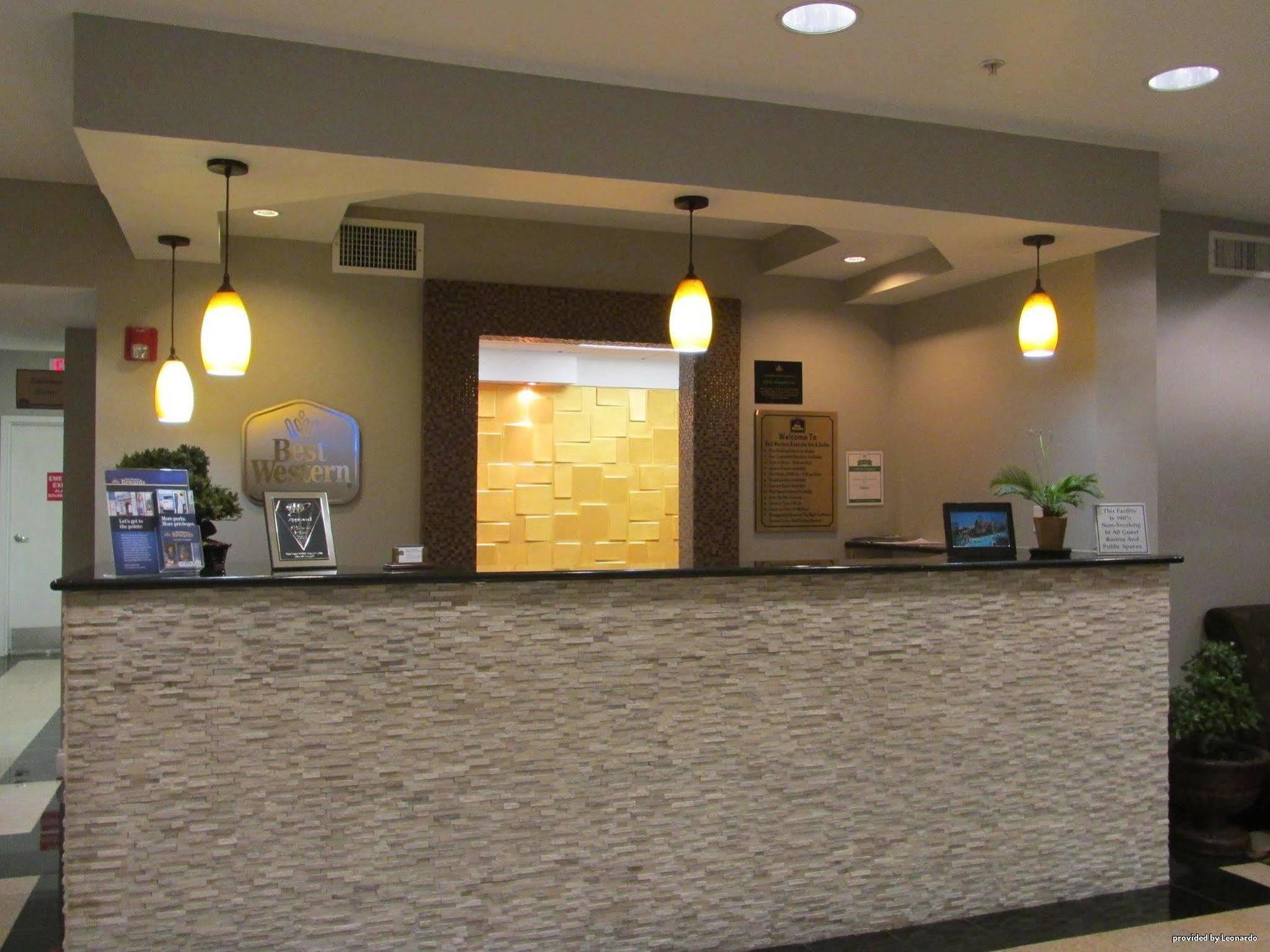 Best Western Roanoke Inn & Suites Buitenkant foto